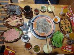 -阿婆情腊排骨火锅(古城旗舰店)