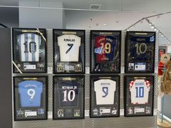 -微缤礼物(青岛海信广场店)