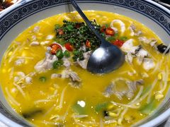 酸汤鱼片美人蛙-望乡楼上海菜(日月光店)