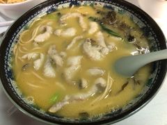 招牌黄鱼面-明呈黄鱼面馆(斜土路店)