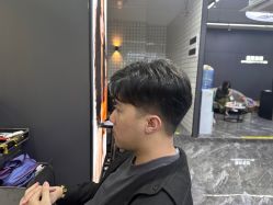 -藤野造型•烫染专业店