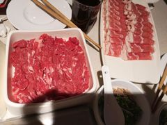 -海底捞火锅鲜切牛肉主题店(长寿路店)