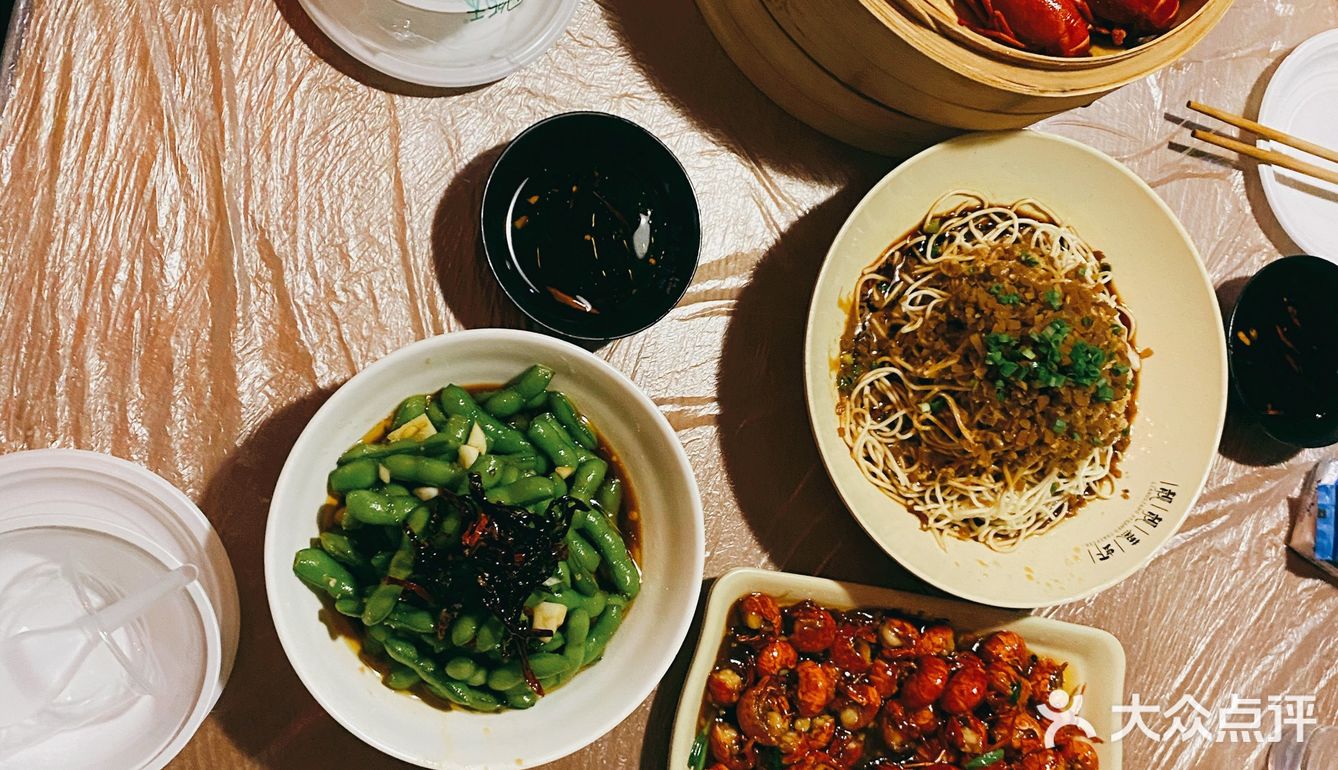 吃虾还是靓靓深得我心～