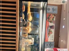 -星巴克(西藏路店)