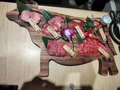 -牛藏·黑毛和牛烧肉(环市东店)