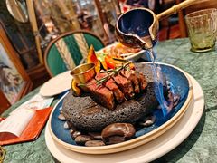 -秘密旅行Bonjour(黑金冠 江南西店)