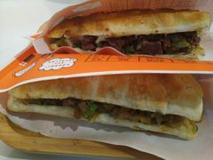 -驴公驴婆(曹杨店)