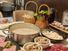 -煲王粤菜餐厅(中侨中心店)