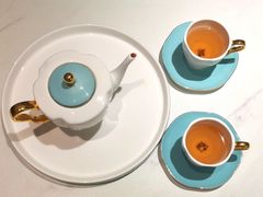 -燕庭·纯燕窝·甜品下午茶(南京西路店)