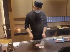 -丽思卡尔顿·炙焰·铁板烧餐厅
