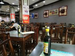 大堂-龙老五汤店(站前西路店)