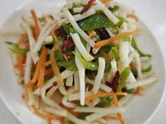 -丹水桥地锅鱼·翘嘴鲌·地方特色全鱼宴(丹江口大坝店)