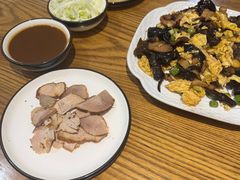 -李连贵酒家熏肉大饼(昆明街店)