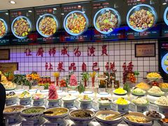 自助取餐区-山河屯铁锅炖(哈西站店)