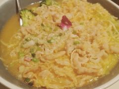 黄汁酸汤浸肥牛-港丽餐厅(高德置地店)