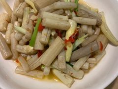 -陈大锅·岳阳鱼馆·地道岳阳菜(美食街店)