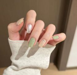 -桃色美甲沙龙