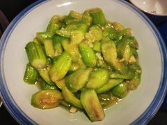 清炒丝瓜-重庆烧鸡公火锅(簋街店)