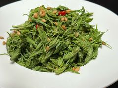 -鲁菜根·泰山菜(泰山店)