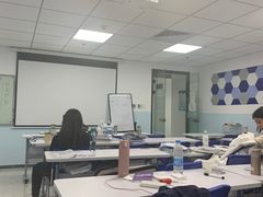 -新航道雅思托福·留学·考研培训(人民广场校区)