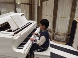 -奈尔宝家庭中心·亲子餐厅(鄞州万达店)