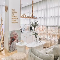 -肌玉·SkiNCare多元化护理中心