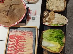 -伍师兄市井火锅(东部星悦天地店)