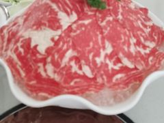 -茅草房·河畔园林火锅