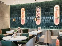 -香港新发烧腊茶餐厅(水围店)