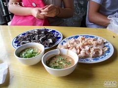 -东兴顺爆肚张