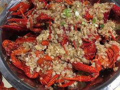 -巴厘龙虾·榜首油焖大虾(音乐学院·沿江酒馆店)