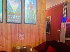 -明日世界密室轰趴·剧本桌游·箭馆团建(国贸店)
