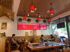 大堂-重庆烧鸡公火锅(簋街店)