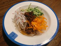 鸡丝麻酱拉皮-让我们见个面(祥云小镇店)