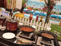 自助取餐区-东方豪景花园酒店·怡景旋转餐厅