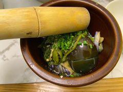 青椒茄子擂皮蛋-花楸树下(观水路店)