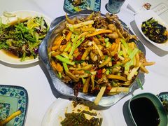 干锅牛蛙-馋嘴蛙火锅
