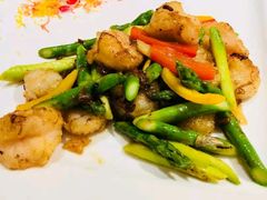 -鸭王烤鸭店(三里河店)