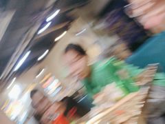 -新艺自助美食城(中山路店)