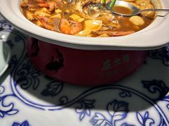 -卢大鲜鱼头捞饭(美利广场店)