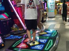 -反斗乐园(领展中心城店)