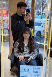 -一東造型烫发染发