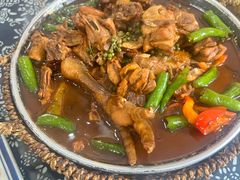-八两八金·莱芜特色炒鸡(市南漳浦路店)