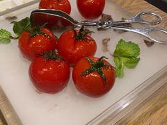 番茄脆菇沙拉-小大董·烤鸭(王府井apm店)