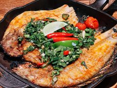 傣味香茅草烤罗非鱼-云海肴·汽锅鸡·云南菜(美罗城店)