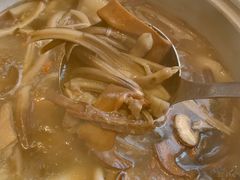 -黔蘑菇四季餐厅(观山湖店)