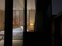 -上海衡山路十二号华邑酒店
