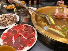 -周老三跷脚牛肉·全牛火锅(非遗传承店)