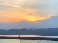 -千岛湖忆湖度假酒店(中心湖景区店)