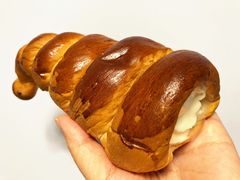 奶油牛角-新侨三宝乐面包店(崇文门店)